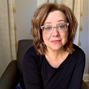 Meet your Posher, Gina